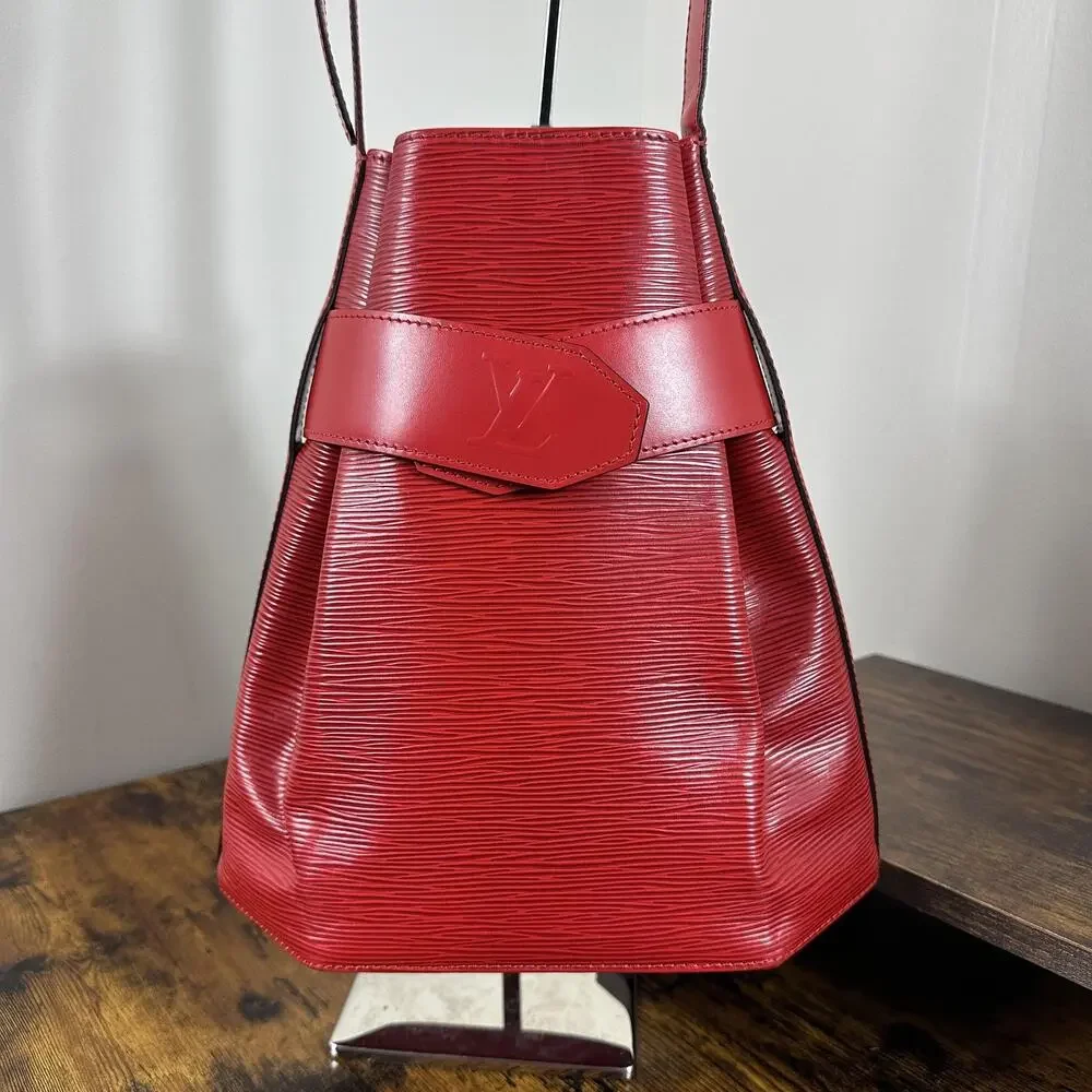 Louis Vuitton Vintage Bucket Crossbody Bag Womens Small Red Epi Leather France